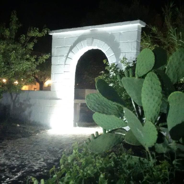 Trulli Aurasia Ostuni Camera foto